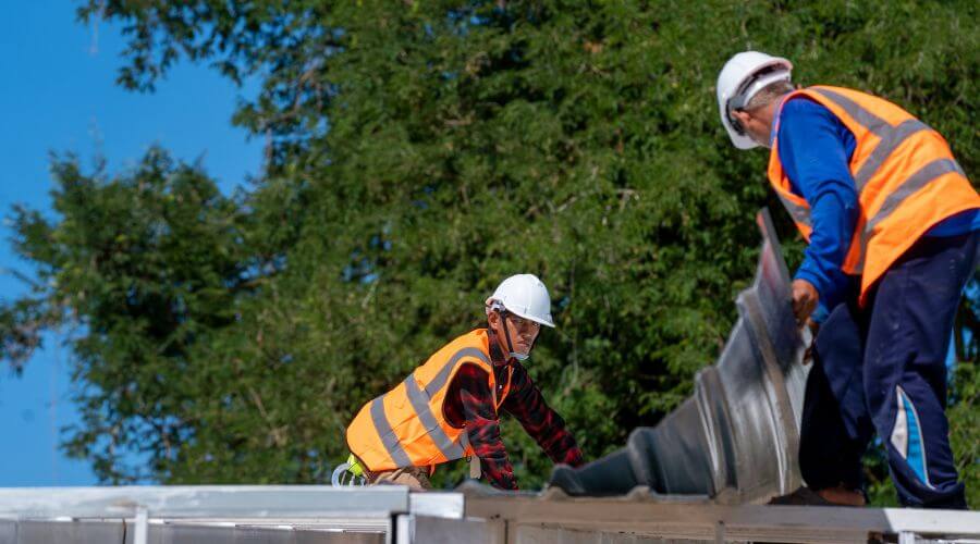 Roof maintenance in Erwin, SD